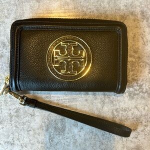 Tory Burch Black & Gold Wristlet